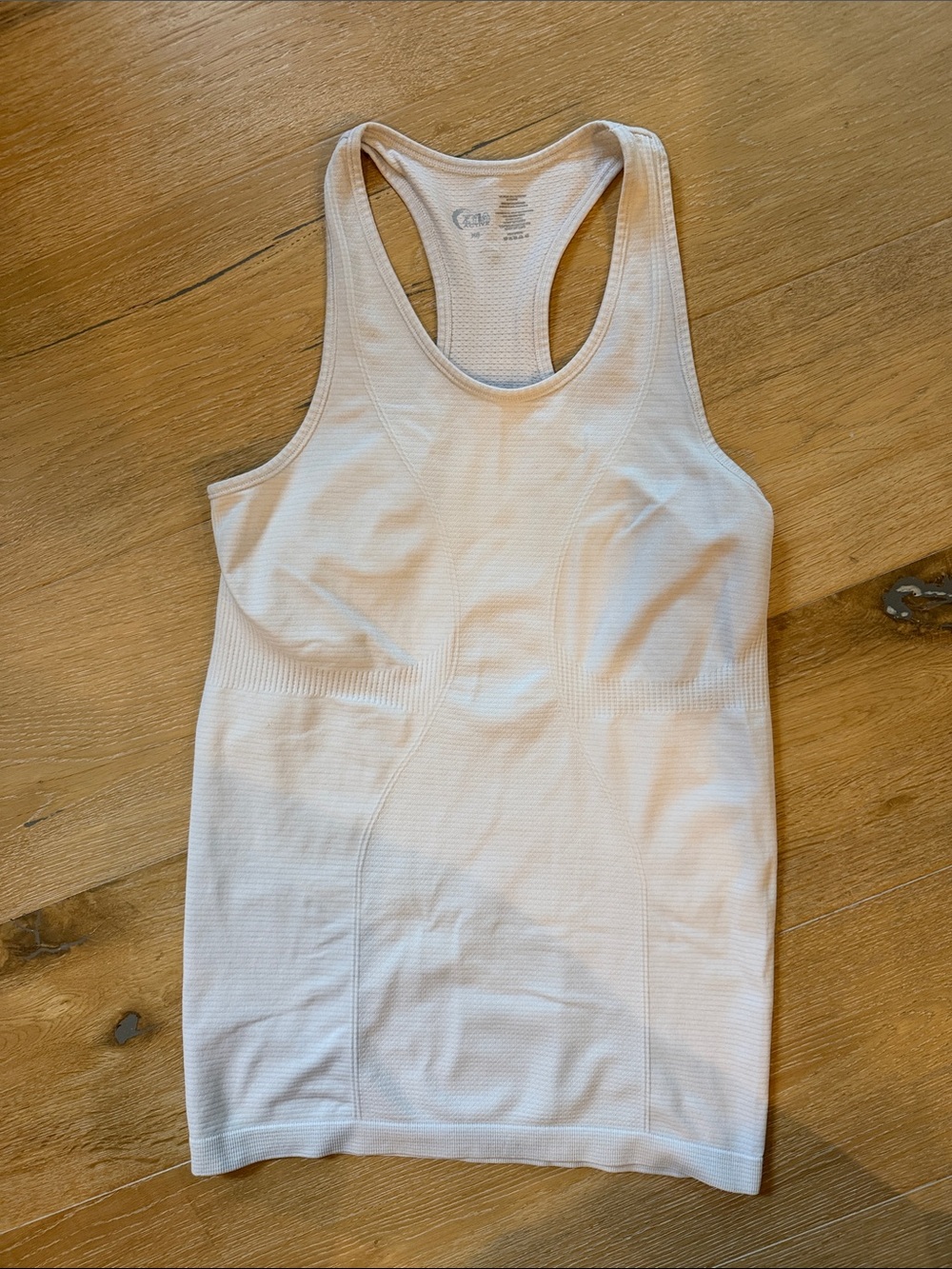 ZYIA White Seamless Racerback Tank Top